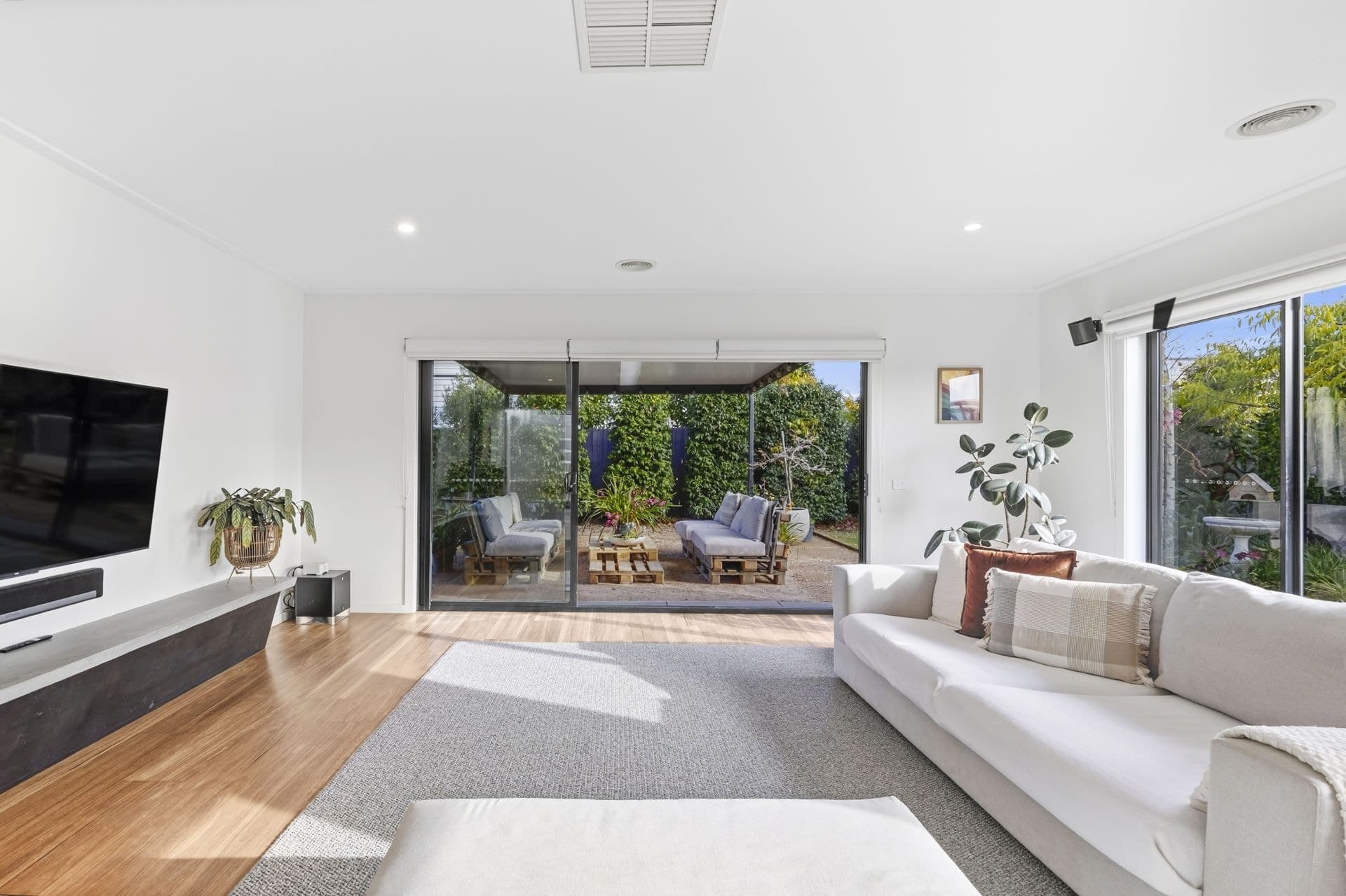 5 Cremona Street, Ocean Grove VIC, Ocean Grove - Thumbnail 4