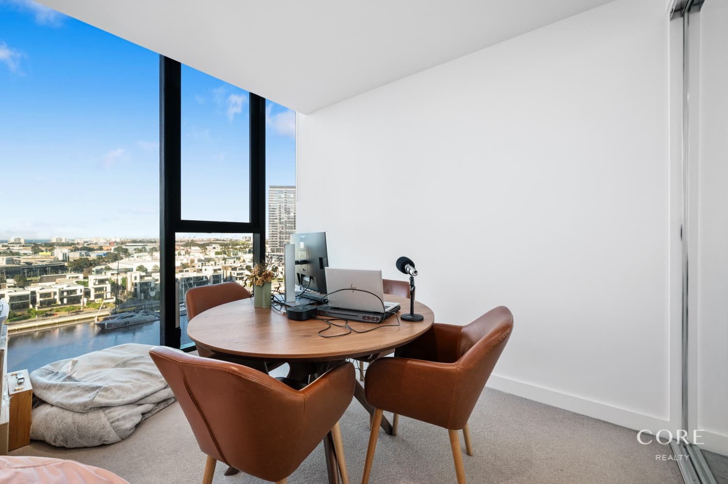 1102/915 Collins Street, Docklands - Thumbnail 5