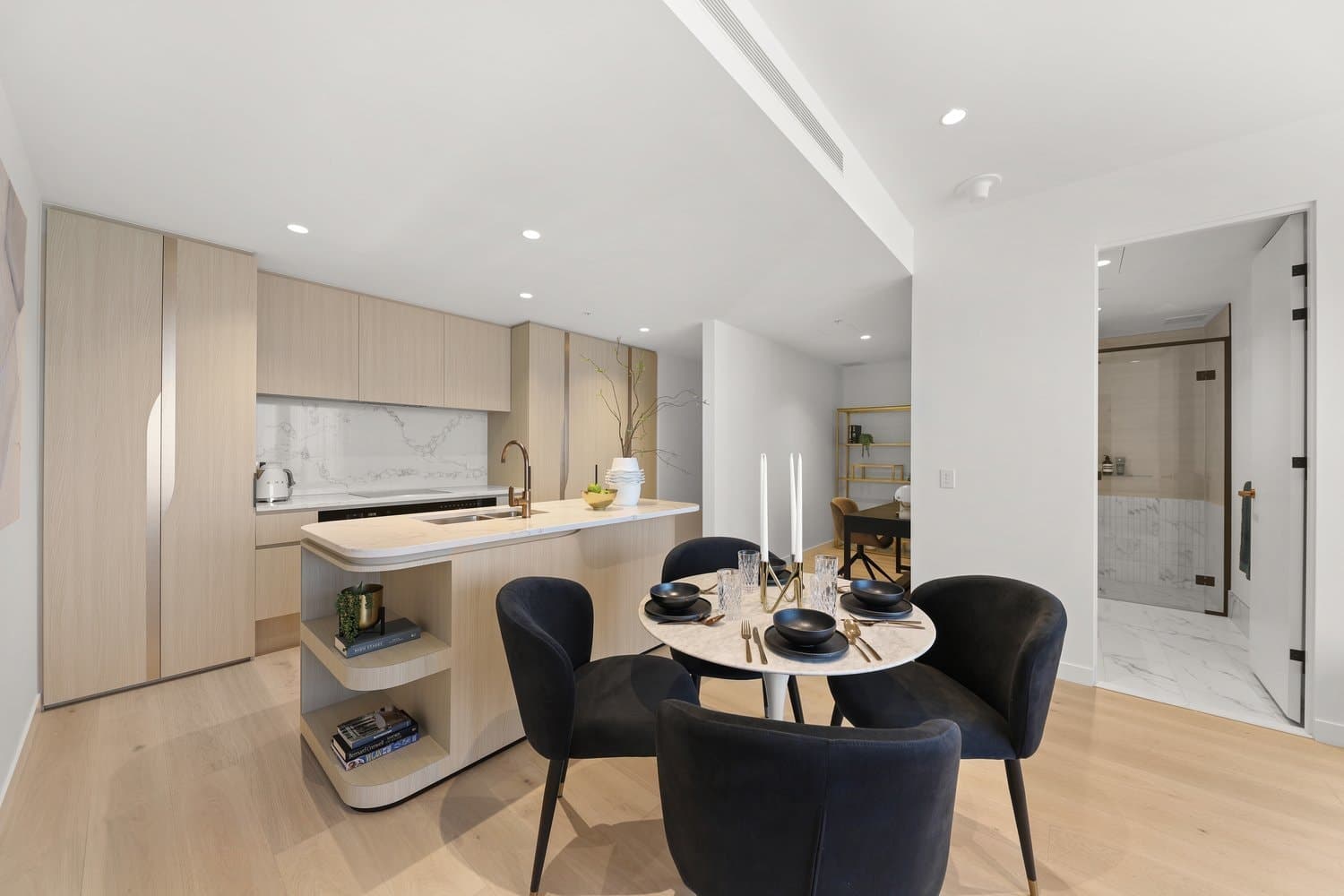 5202/308 Exhibition Street, Melbourne - Thumbnail 2