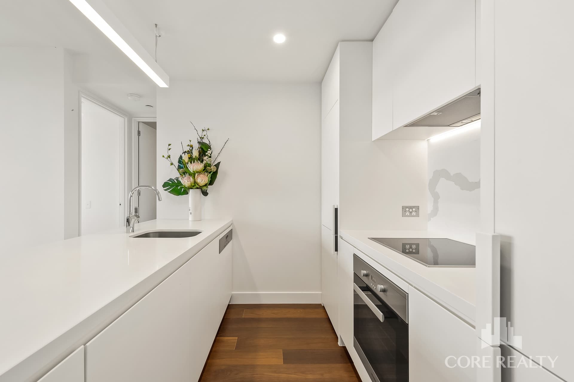 1718/555 St Kilda  Road, Melbourne - Thumbnail 3