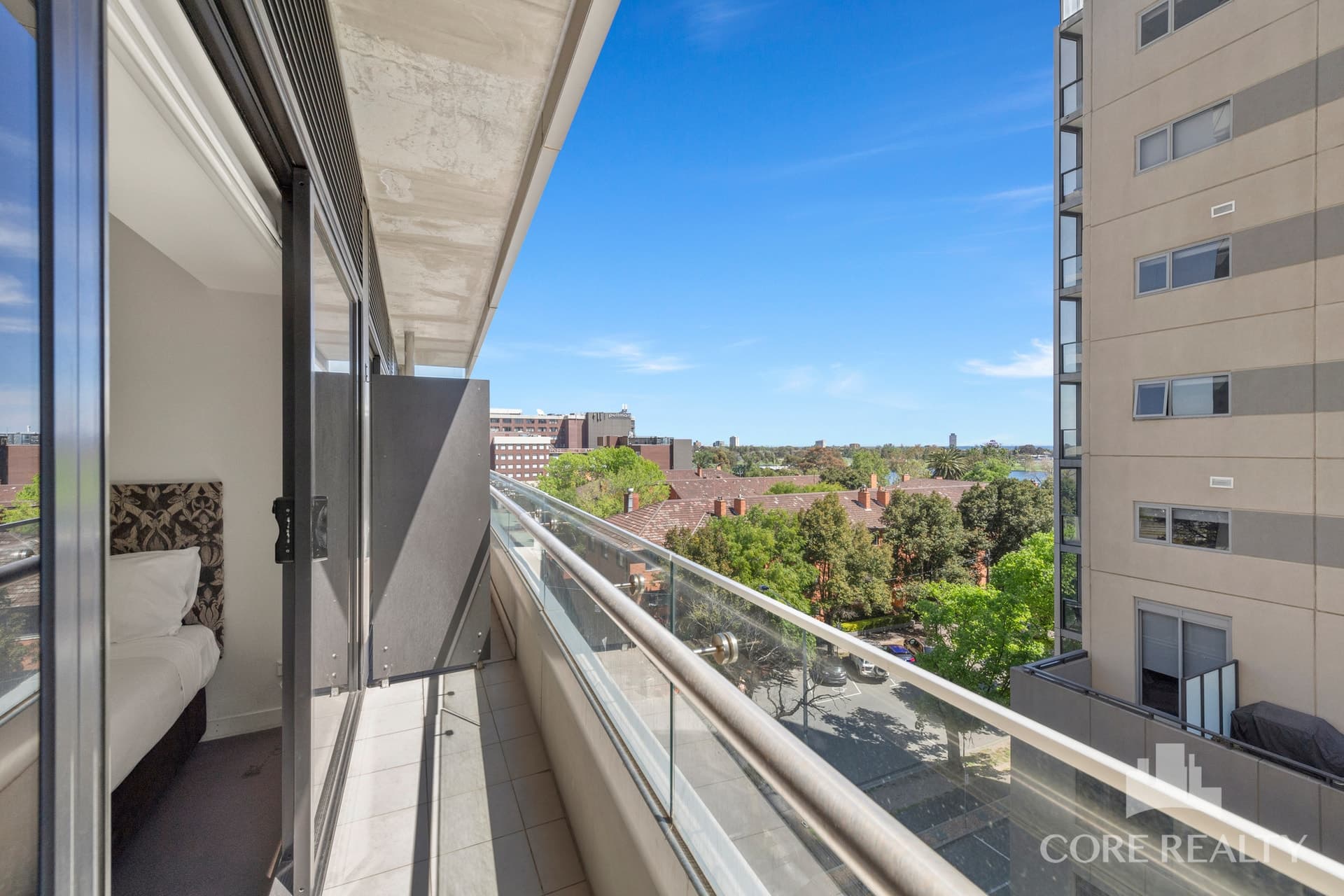 631/572 St Kilda Road, Melbourne - Thumbnail 3