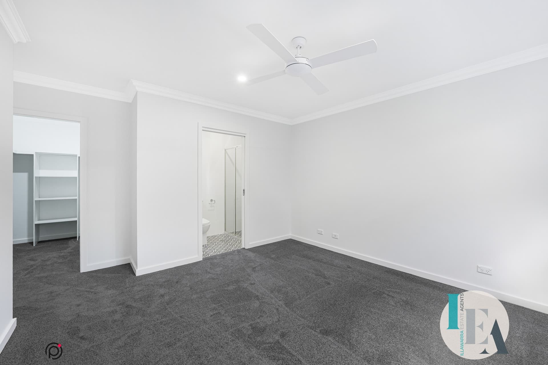 2/139 Central Avenue, Oak Flats NSW 2529, Oak Flats - Image 1