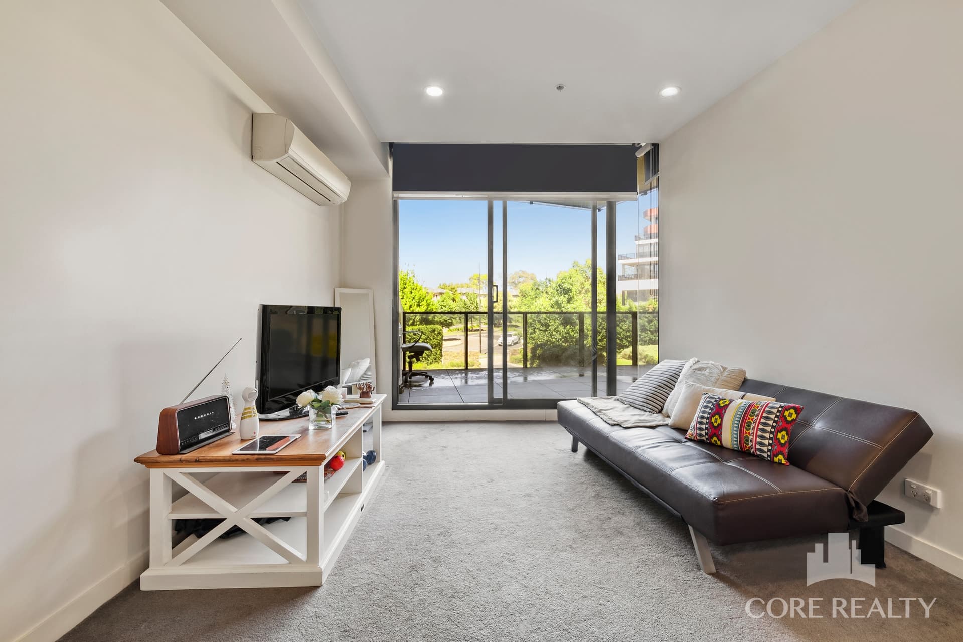 115/45 Edgewater Boulevard, Maribyrnong - Image 1
