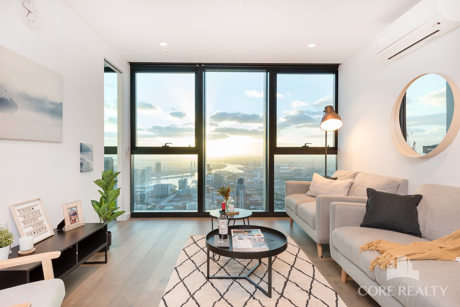7106/462 Elizabeth Street, Melbourne - Image 1