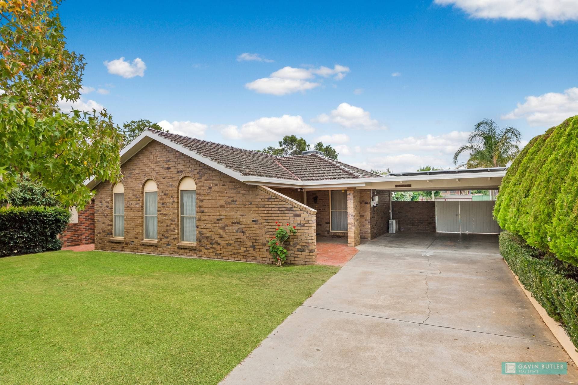 11 Amaroo Cres, Strathdale, VIC, Strathdale - Image 1