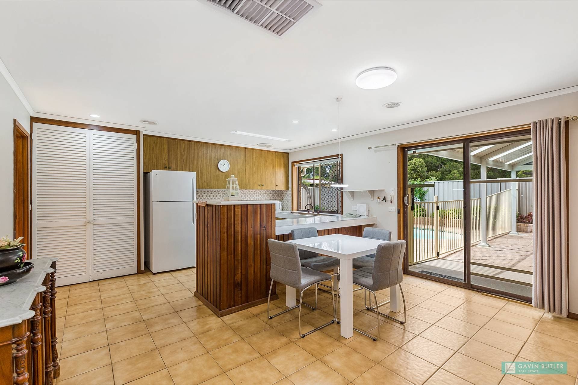 11 Amaroo Cres, Strathdale, VIC, Strathdale - Thumbnail 5