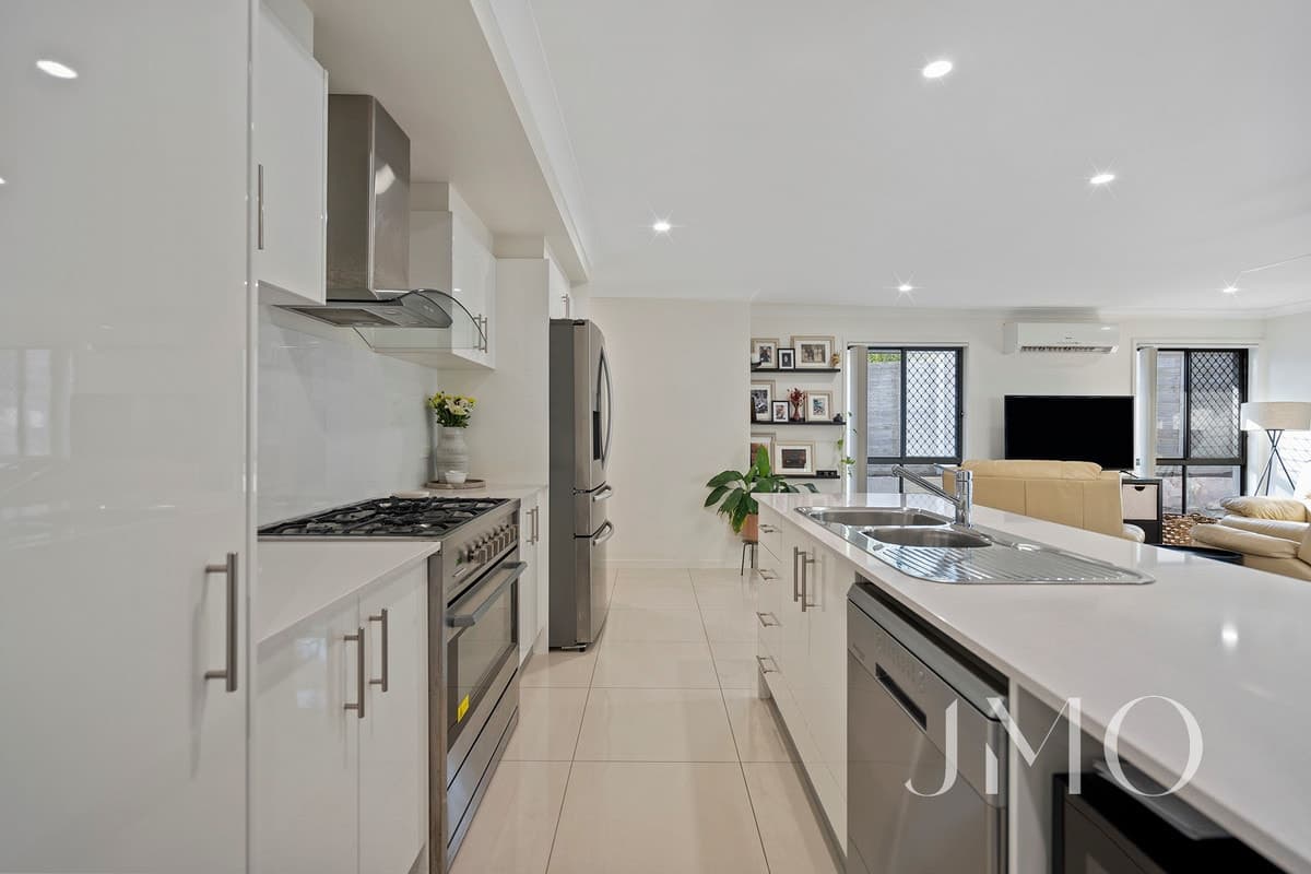 2 Bailey Court, ORMEAU, Ormeau - Thumbnail 3