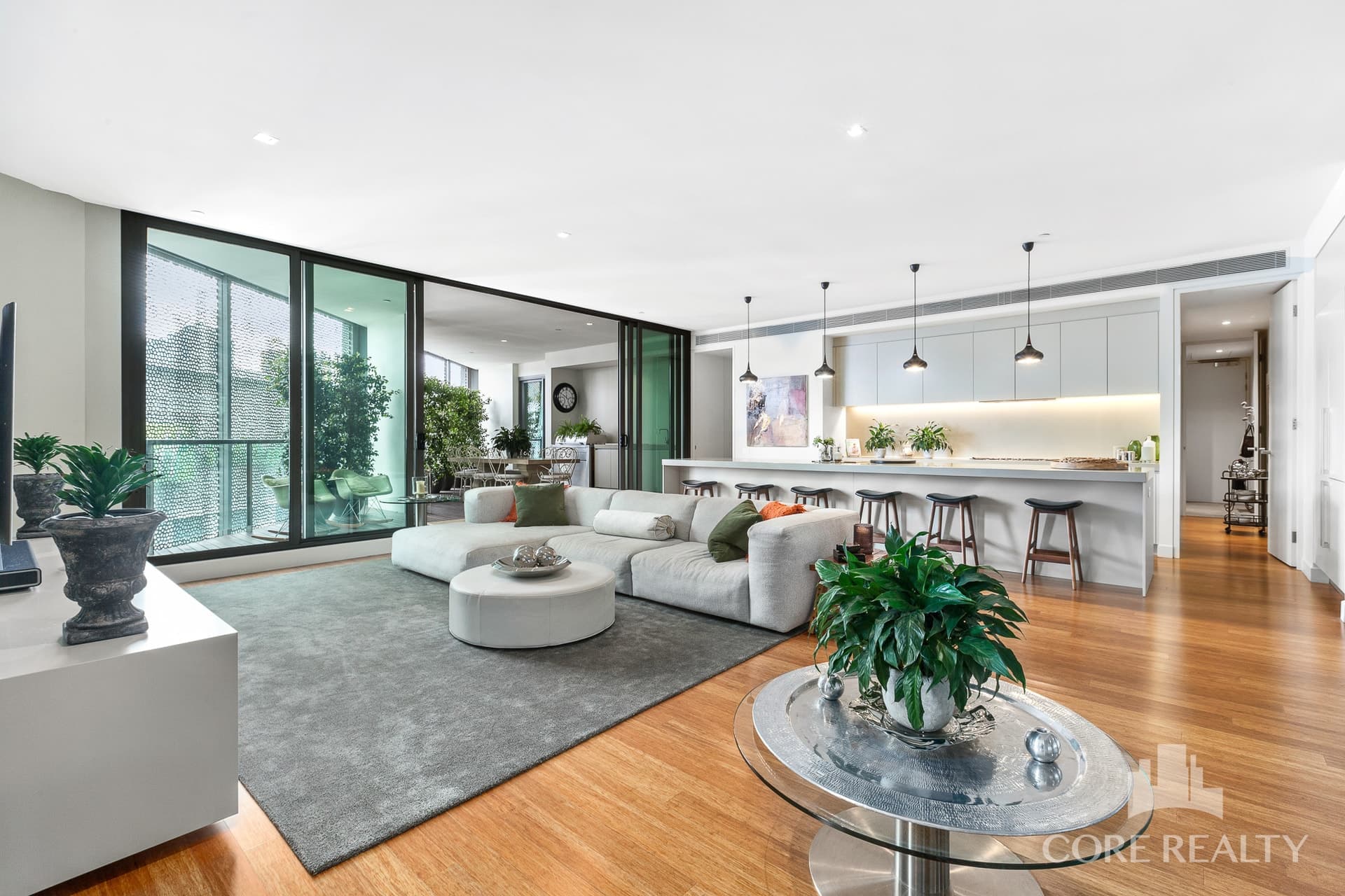 2705/8 Kavanagh Street, Southbank - Image 1