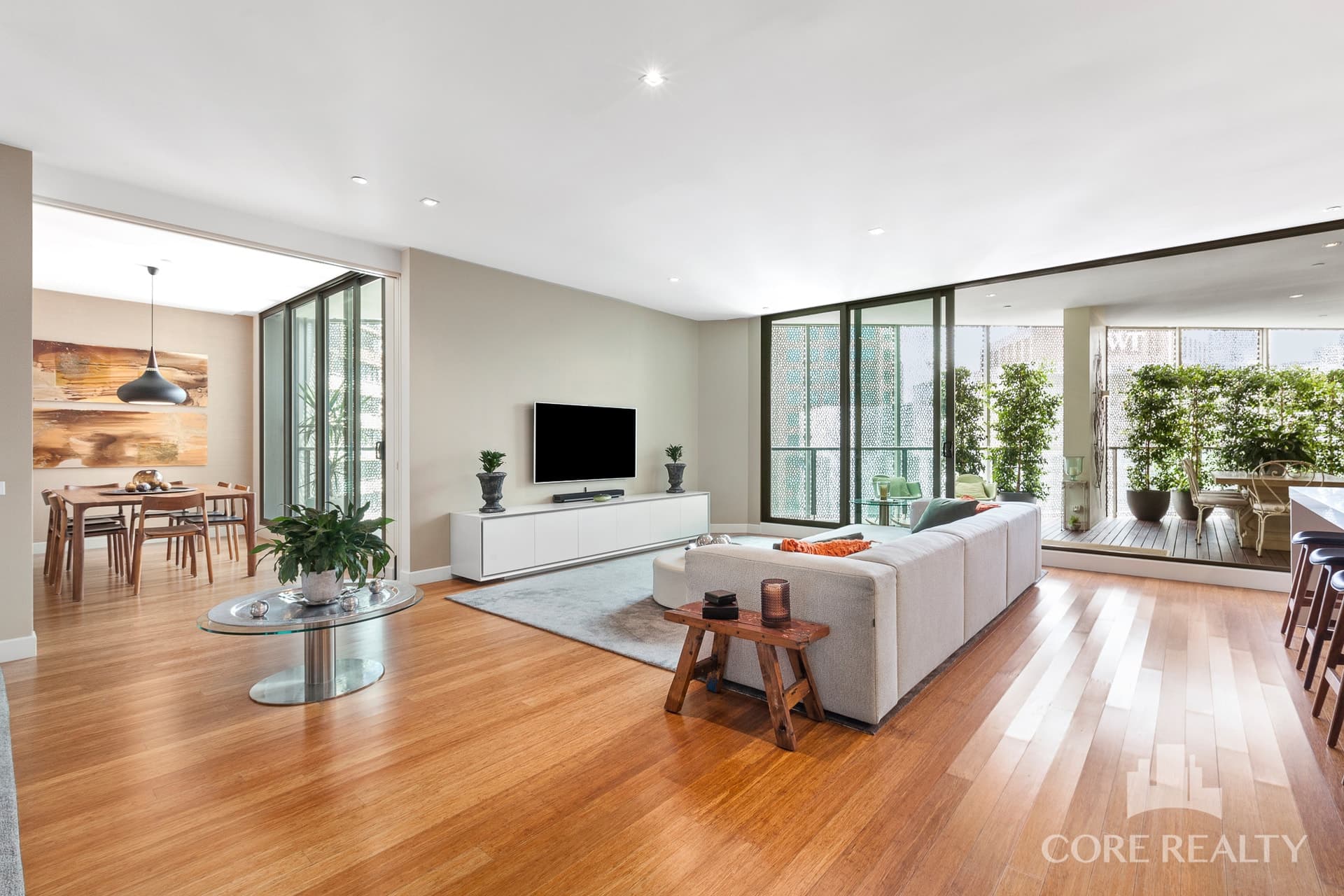 2705/8 Kavanagh Street, Southbank - Thumbnail 2