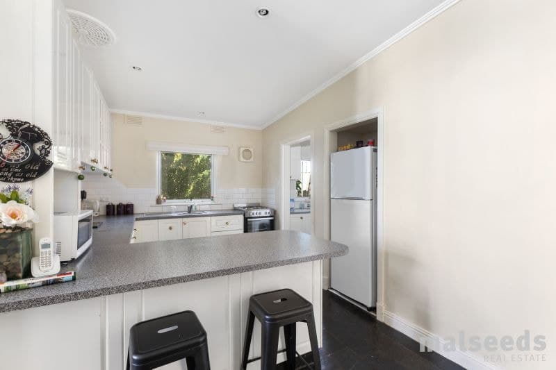 1 Degaris Street Millicent SA, Millicent - Thumbnail 5