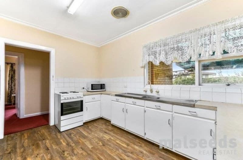 11 Lasiandra Court Mount Gambier SA, Mount Gambier - Thumbnail 5