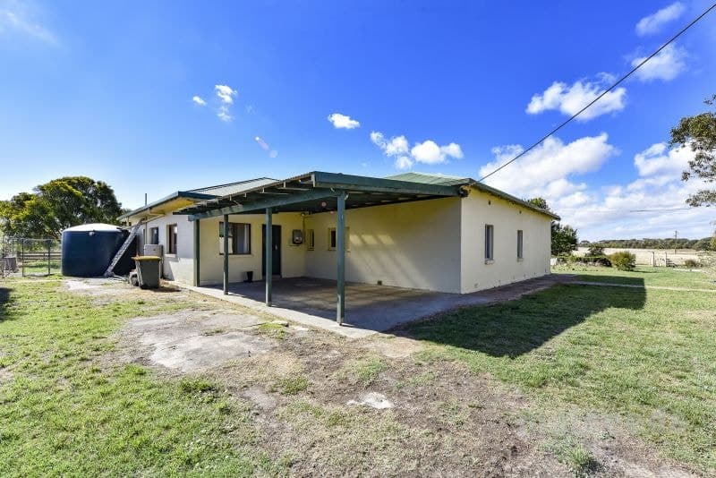 456 Schinkels Road Kongorong SA, Kongorong - Image 1
