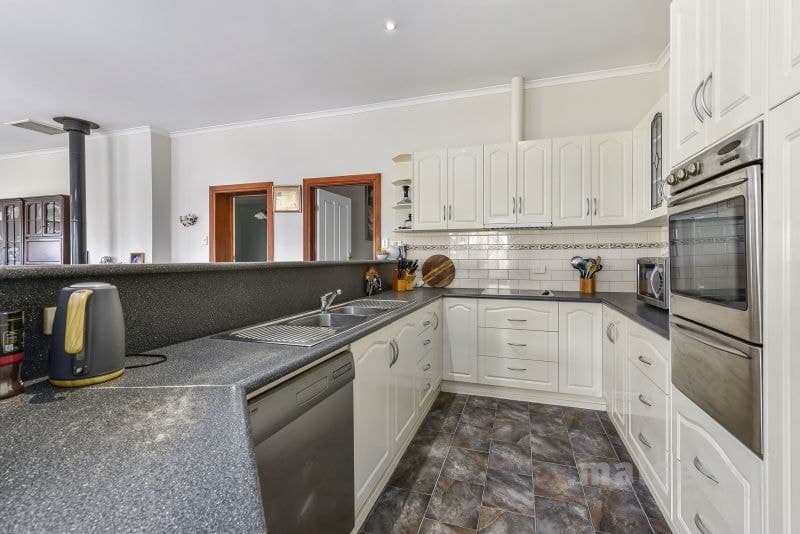 456 Schinkels Road Kongorong SA, Kongorong - Thumbnail 8