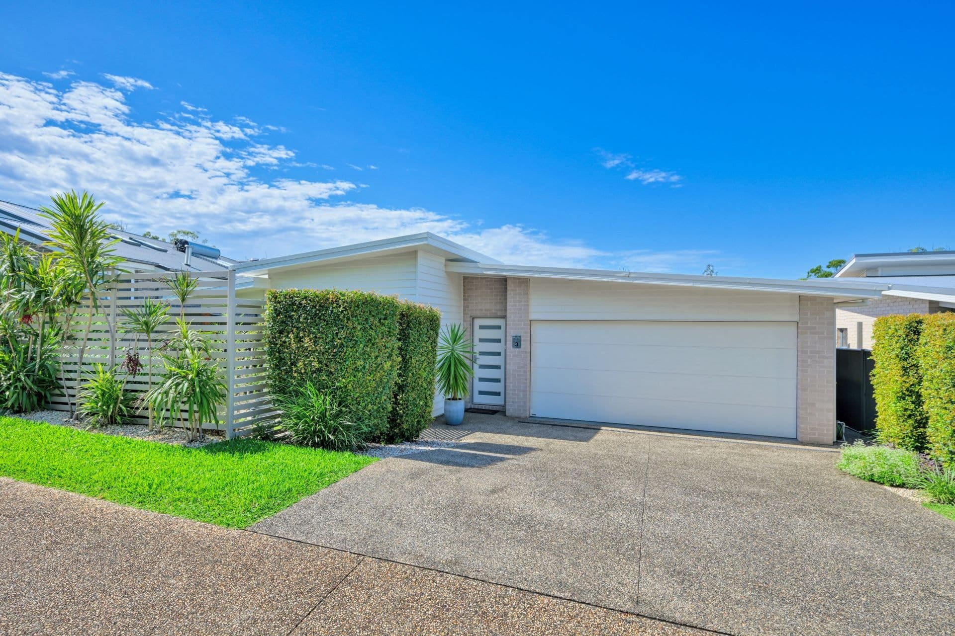 3 Pennant Lane Port Macquarie NSW, Port Macquarie - Thumbnail 2