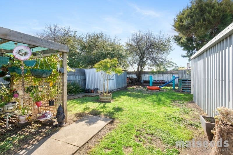 19 Douglas Street Mount Gambier SA, Mount Gambier - Image 1
