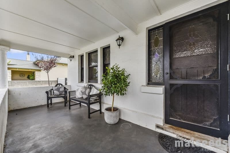 20 Agnes Street Mount Gambier SA, Mount Gambier - Image 1
