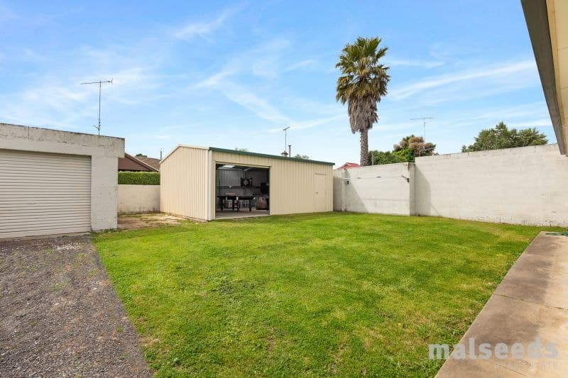 15 Hartley Street Mount Gambier SA, Mount Gambier - Thumbnail 5