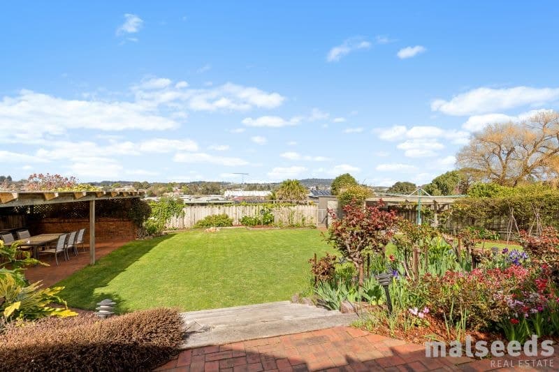 12 Tallarook Court Mount Gambier SA, Mount Gambier - Image 1