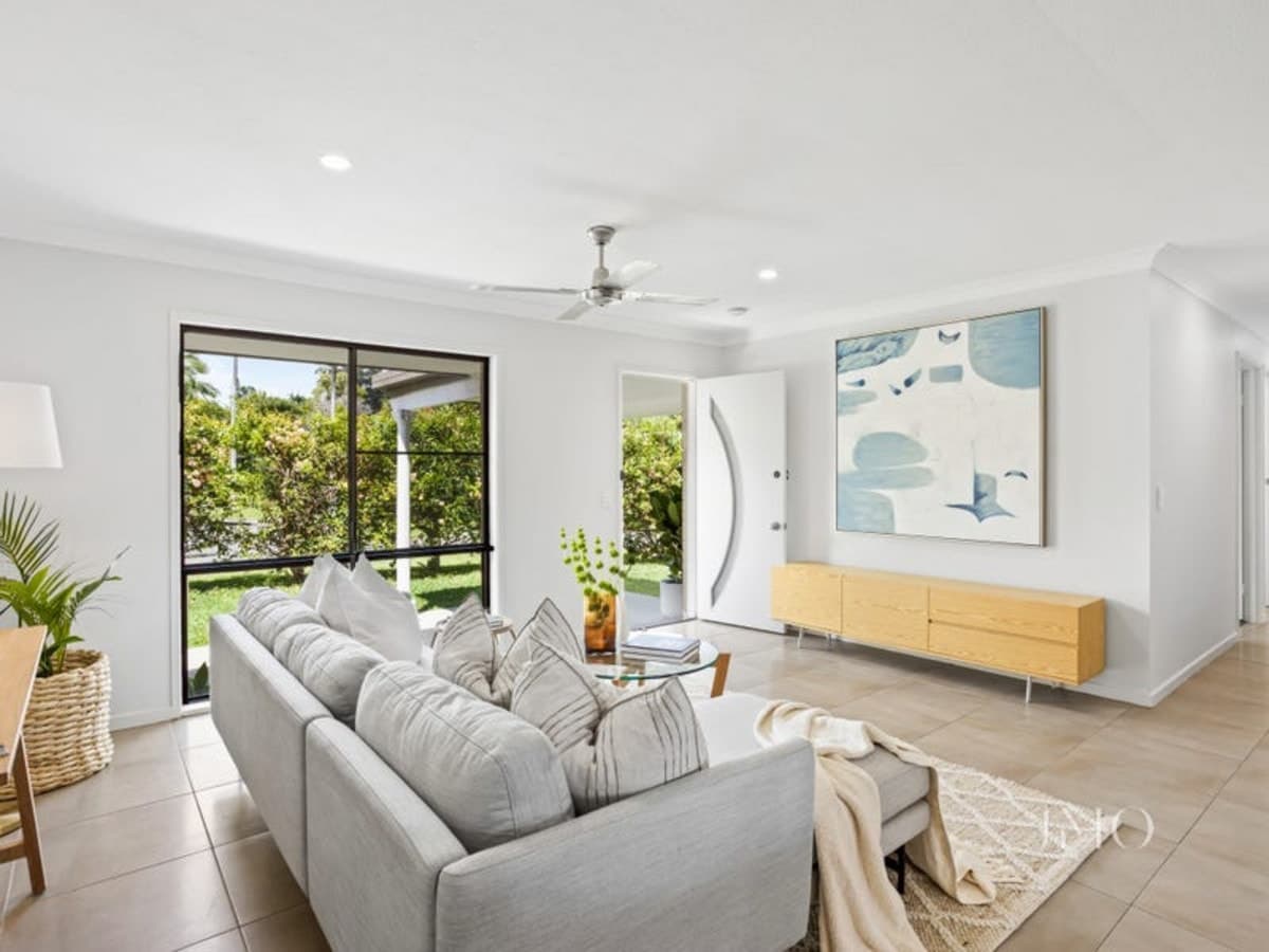 7/30 Patura Drive, ASHMORE, Ashmore - Thumbnail 2