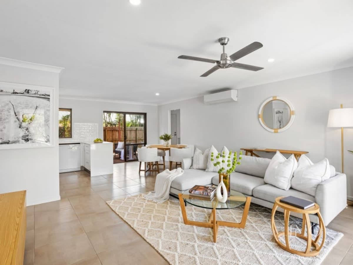 7/30 Patura Drive, ASHMORE, Ashmore - Thumbnail 3