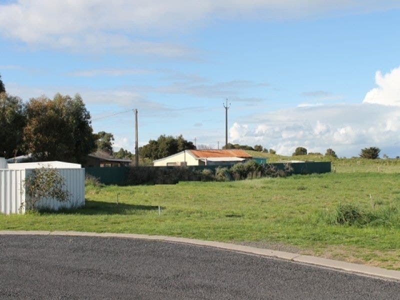 9 Colins Court Robe SA, Robe - Image 1