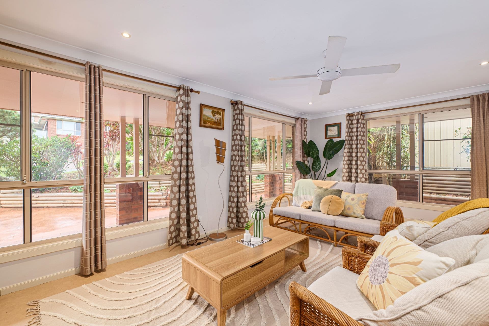 11 Clearwater Crescent Port Macquarie NSW, Port Macquarie - Thumbnail 5