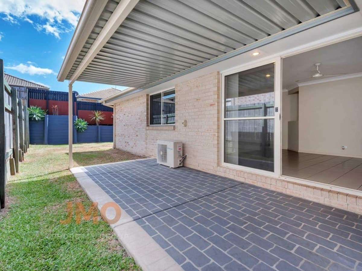10 Trillers Avenue, COOMERA, Coomera - Thumbnail 2