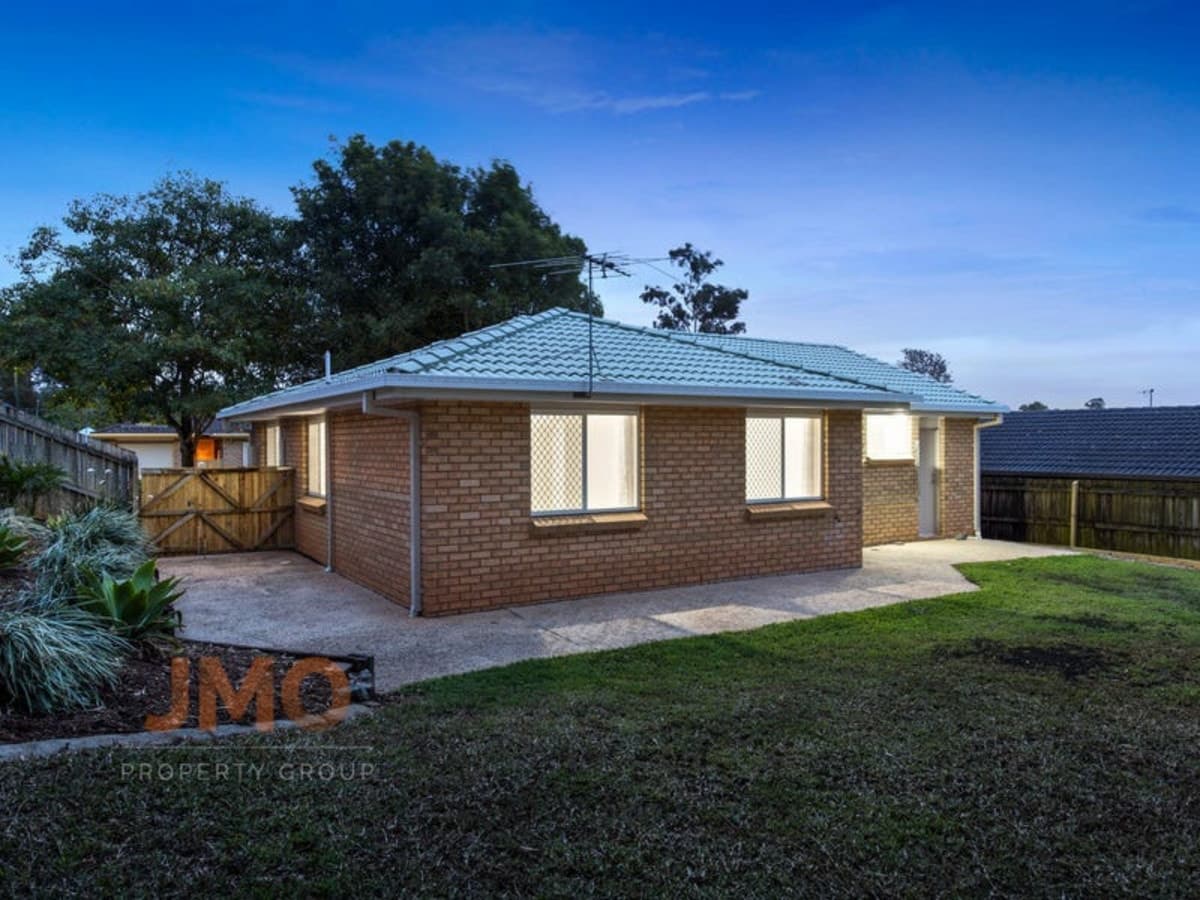 14 Melnik Drive, LOGANLEA, Loganlea - Thumbnail 2