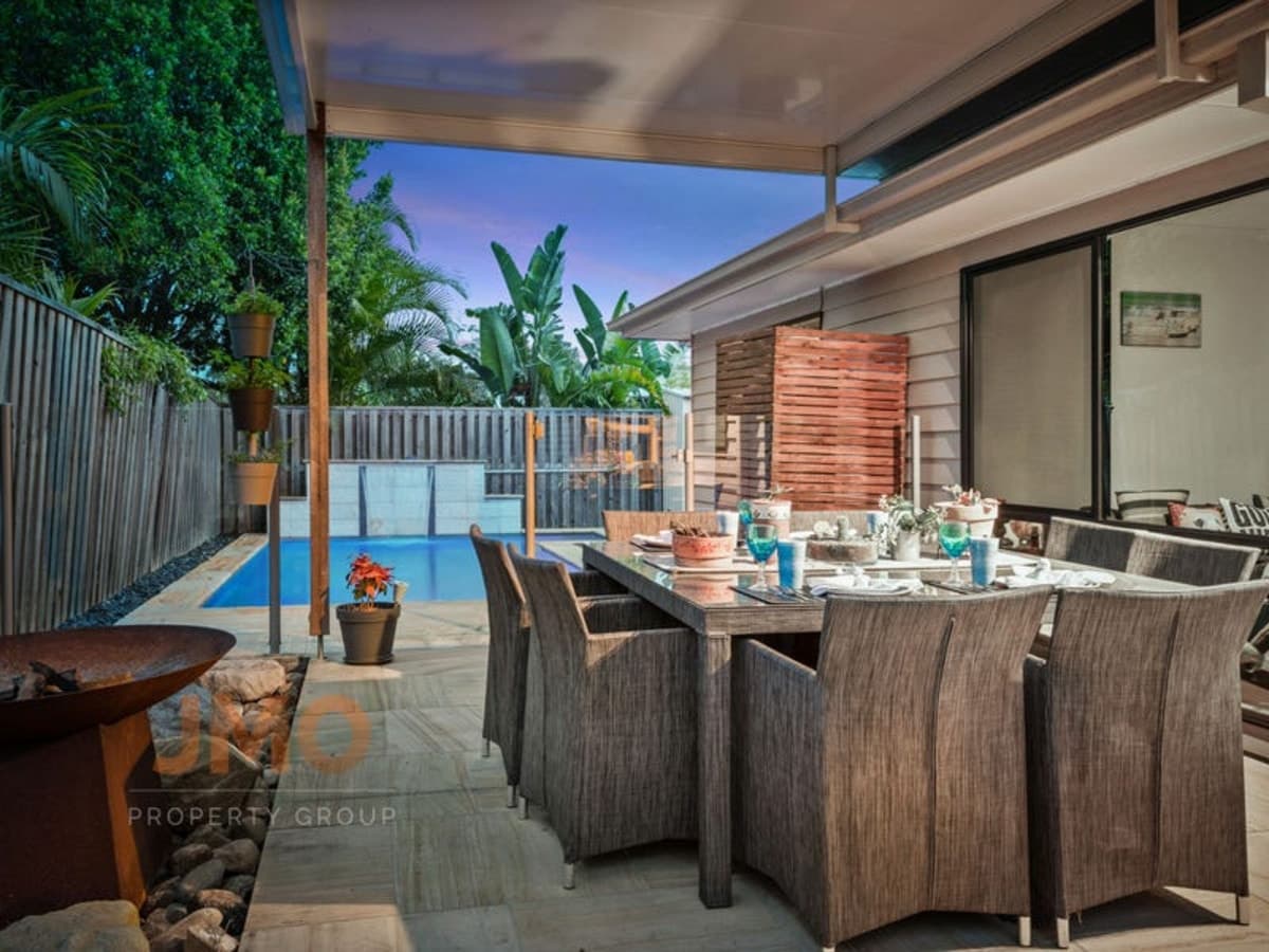 11 Emmaville Crescent, ORMEAU, Ormeau - Thumbnail 2