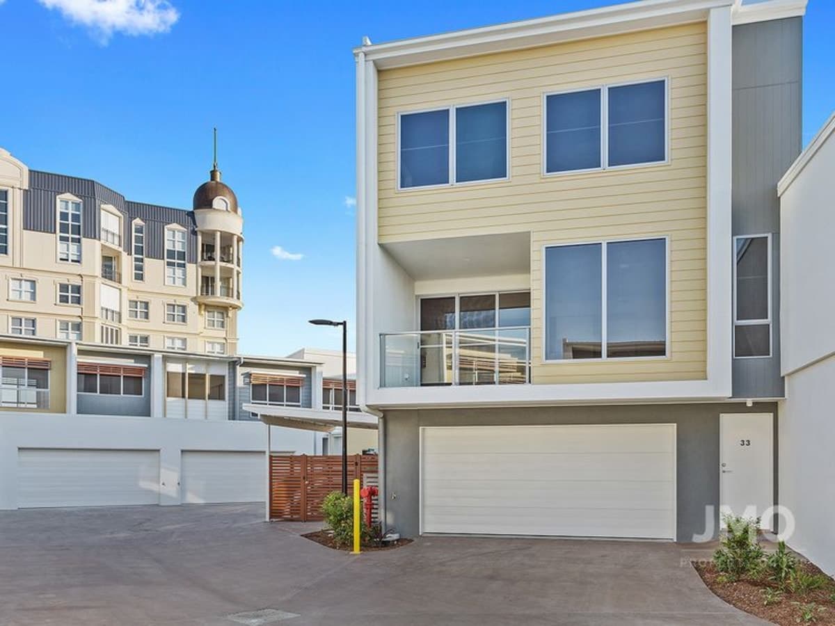 33/3400 Panorama Drive, CARRARA, Carrara - Thumbnail 2