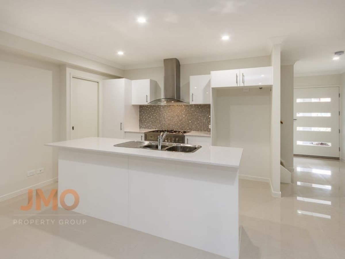 1/3 Bizet Court, OXENFORD, Oxenford - Thumbnail 2