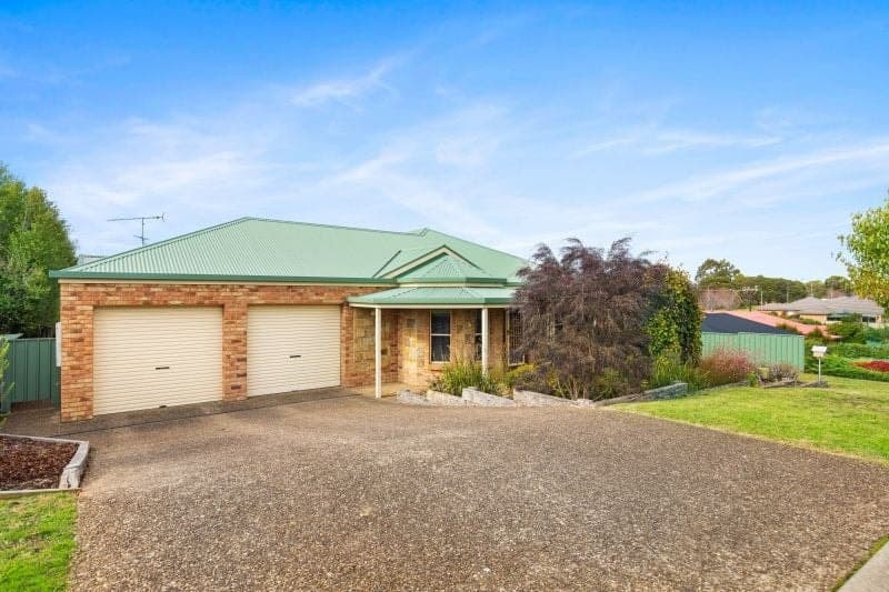 6 Hill Crescent Mount Gambier SA, Mount Gambier - Thumbnail 3