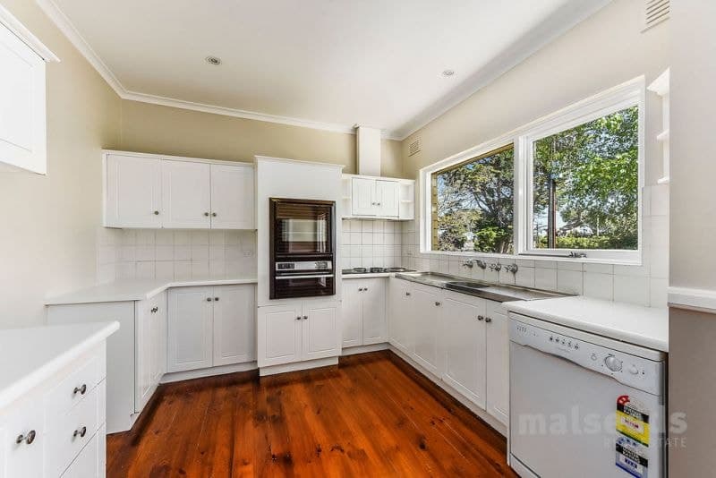 6 Bryant Street Millicent SA, Millicent - Thumbnail 4