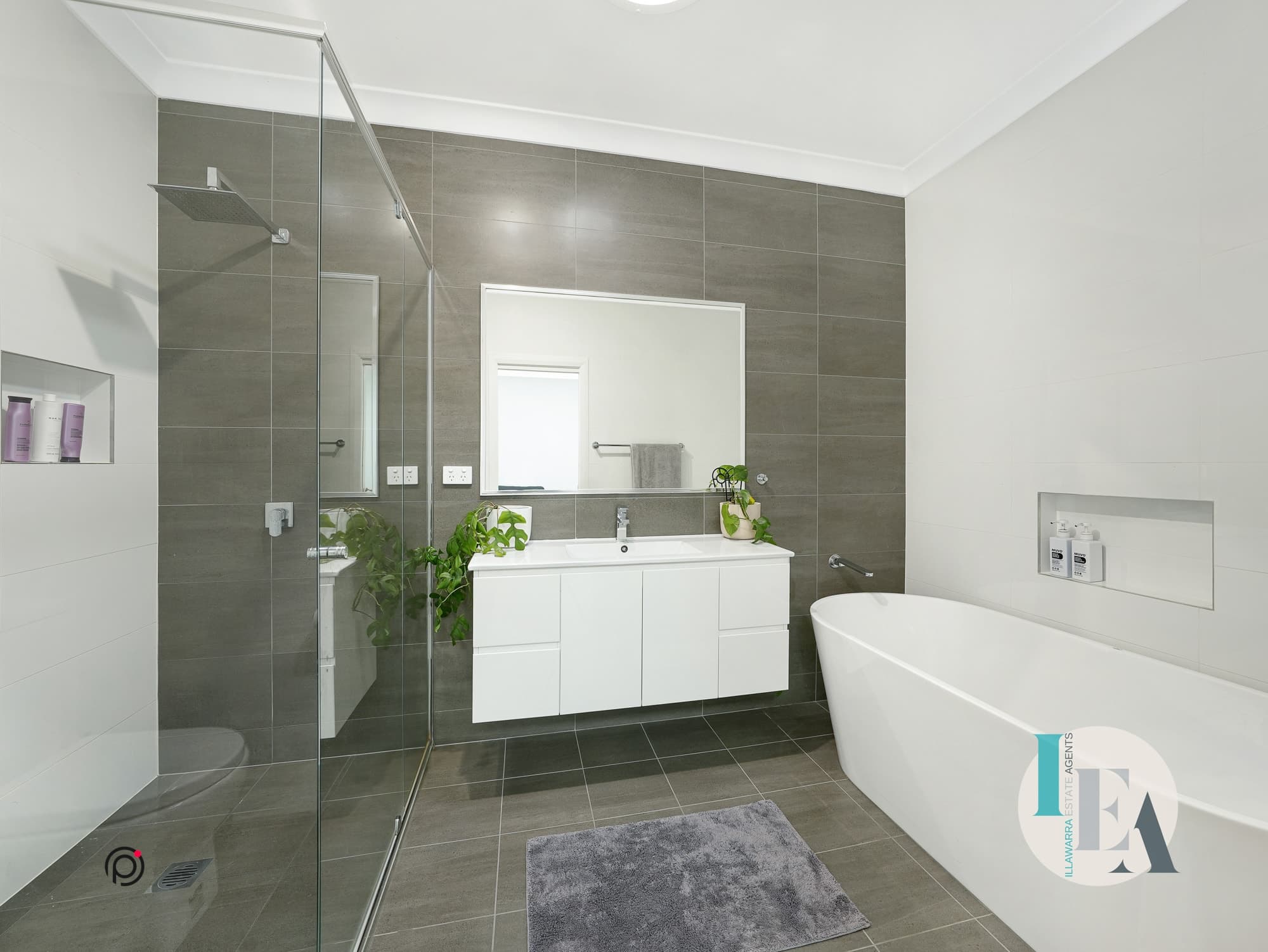 14a Moore Street, OAK FLATS NSW 2529, Oak Flats - Image 1