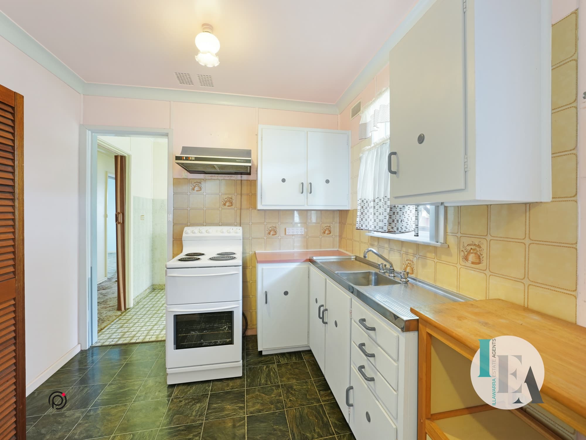 92 Bradman Avenue, WARILLA NSW 2528, Warilla - Thumbnail 5