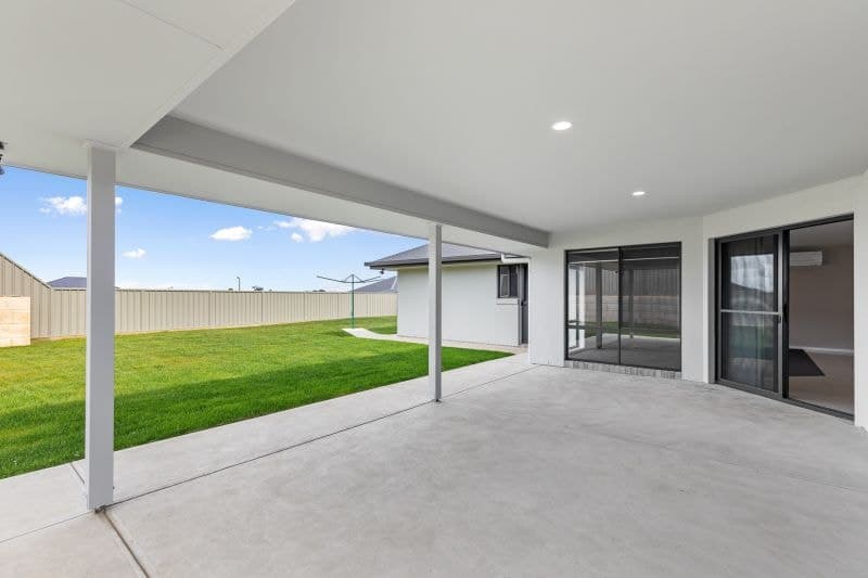 48 Pinehurst Drive Worrolong SA, Worrolong - Image 1