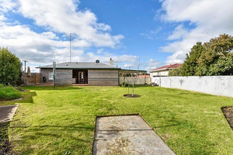2 Cockburn Street Mount Gambier SA, Mount Gambier - Thumbnail 2