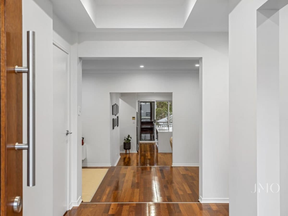 26 Peachester Close, ORMEAU, Ormeau - Thumbnail 3