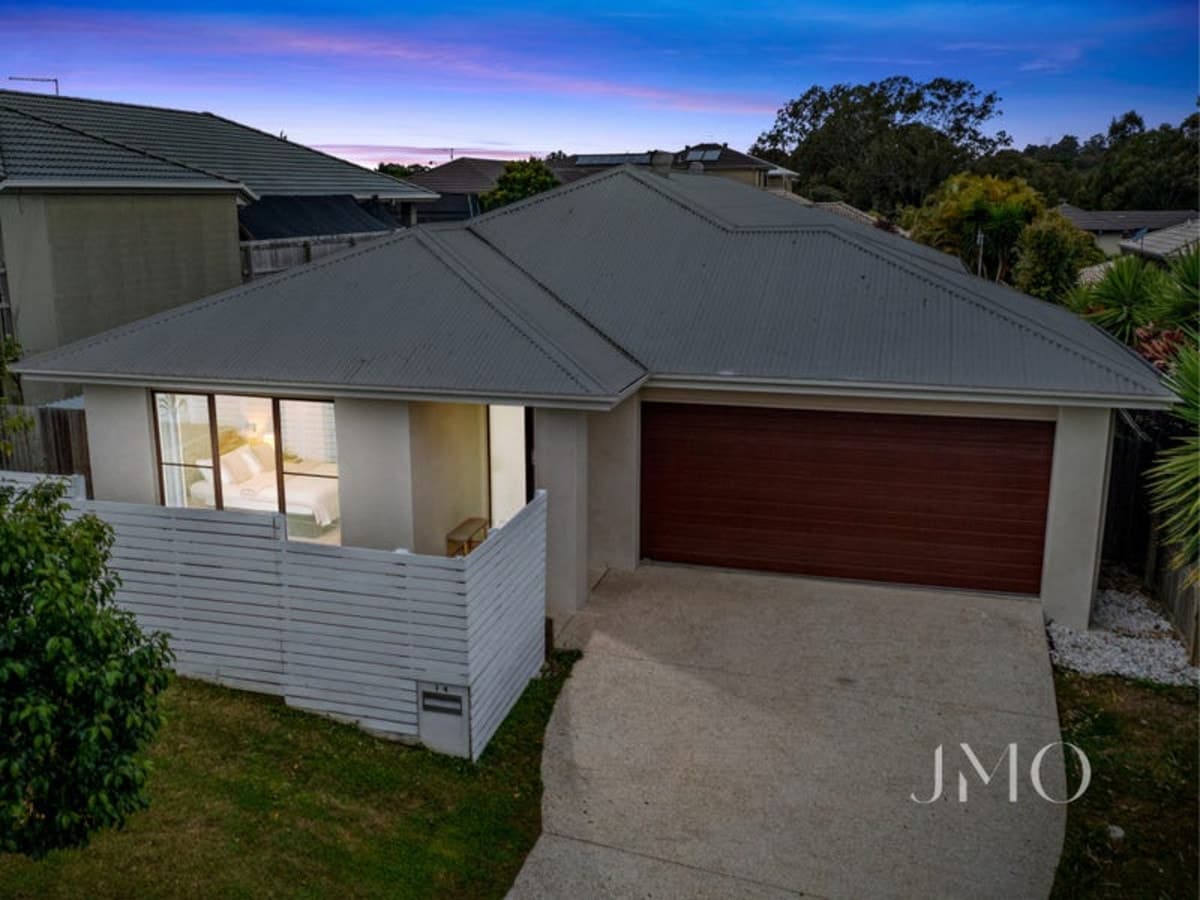 14 Serpentine Street, ORMEAU HILLS, Ormeau Hills - Image 1