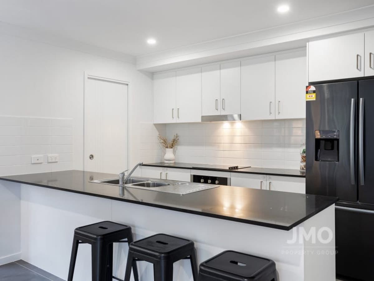 11 Boydaw Road, ORMEAU, Ormeau - Thumbnail 2