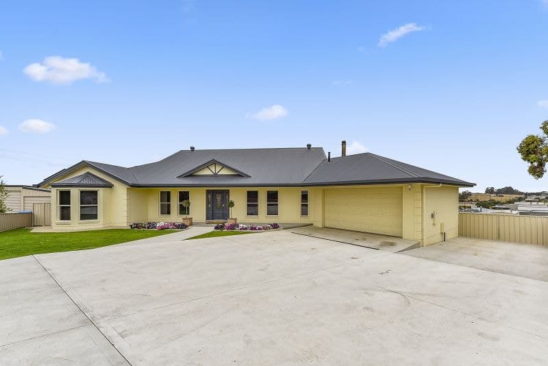 7 Tallarook Court Mount Gambier SA, Mount Gambier - Thumbnail 2