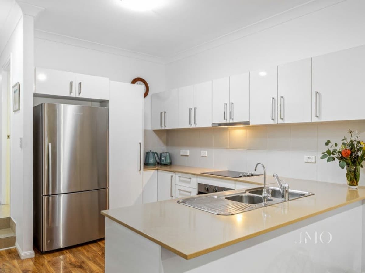 2/10 Anna Avenue, ORMEAU, Ormeau - Thumbnail 2