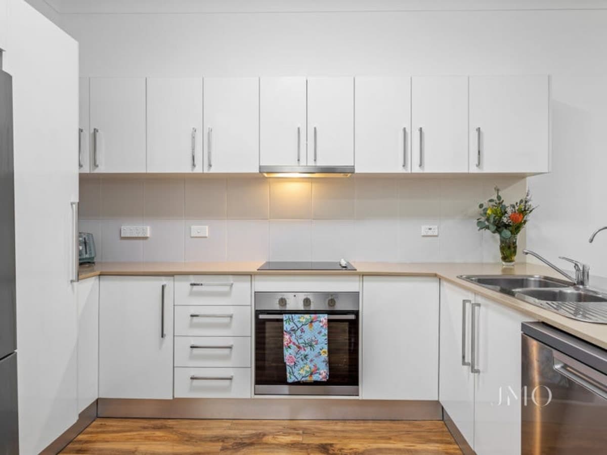 2/10 Anna Avenue, ORMEAU, Ormeau - Thumbnail 3
