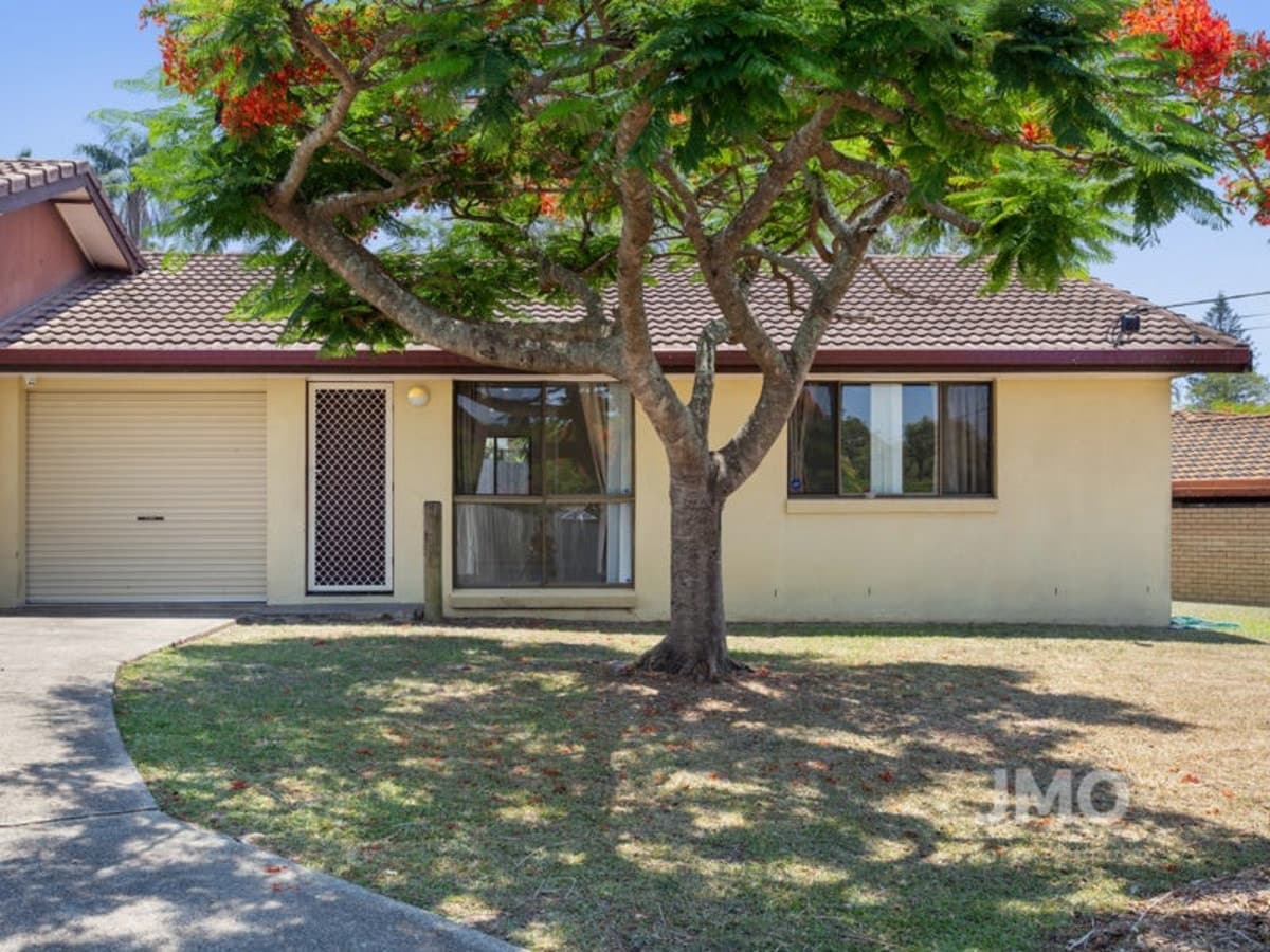 6 Heffernan Crescent, SOUTHPORT, Southport - Thumbnail 3