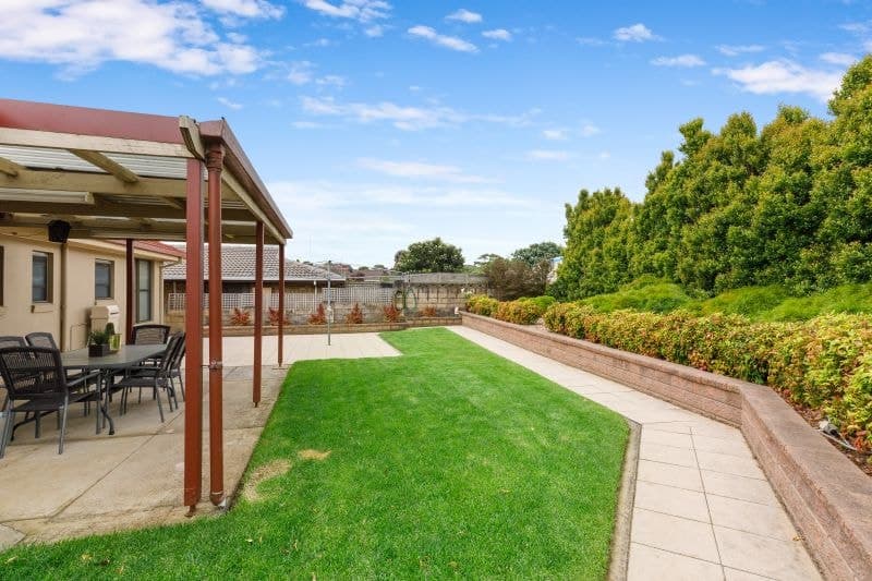 5 Ronald Grove Mount Gambier SA, Mount Gambier - Thumbnail 4