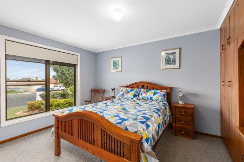 5 Ronald Grove Mount Gambier SA, Mount Gambier - Thumbnail 7