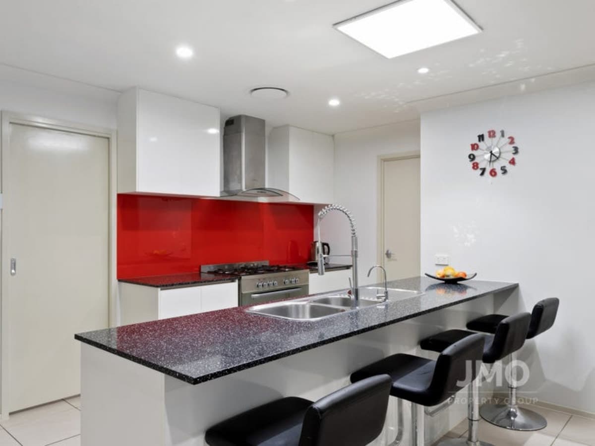 168 River Run Circuit, ORMEAU HILLS, Ormeau Hills - Thumbnail 2