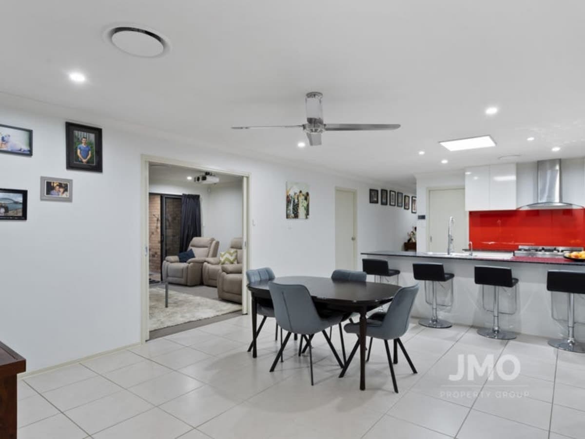 168 River Run Circuit, ORMEAU HILLS, Ormeau Hills - Thumbnail 3