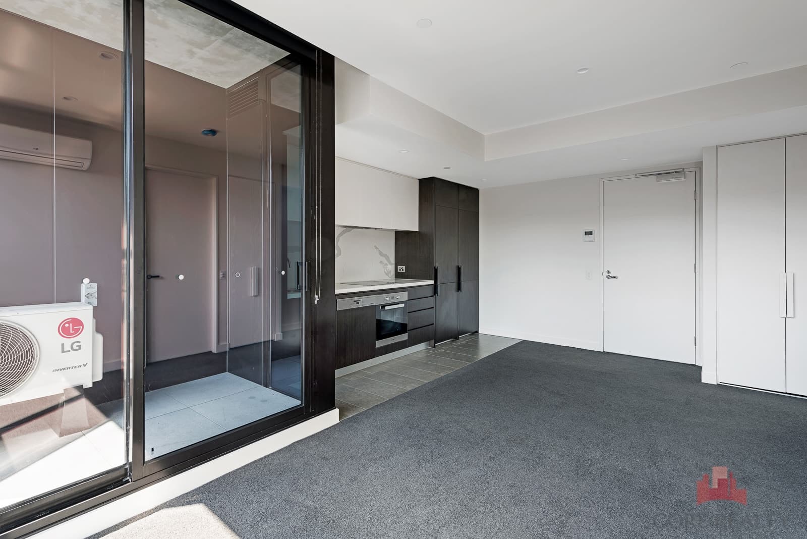 Unit 725/555 St Kilda  Road, Melbourne - Thumbnail 6