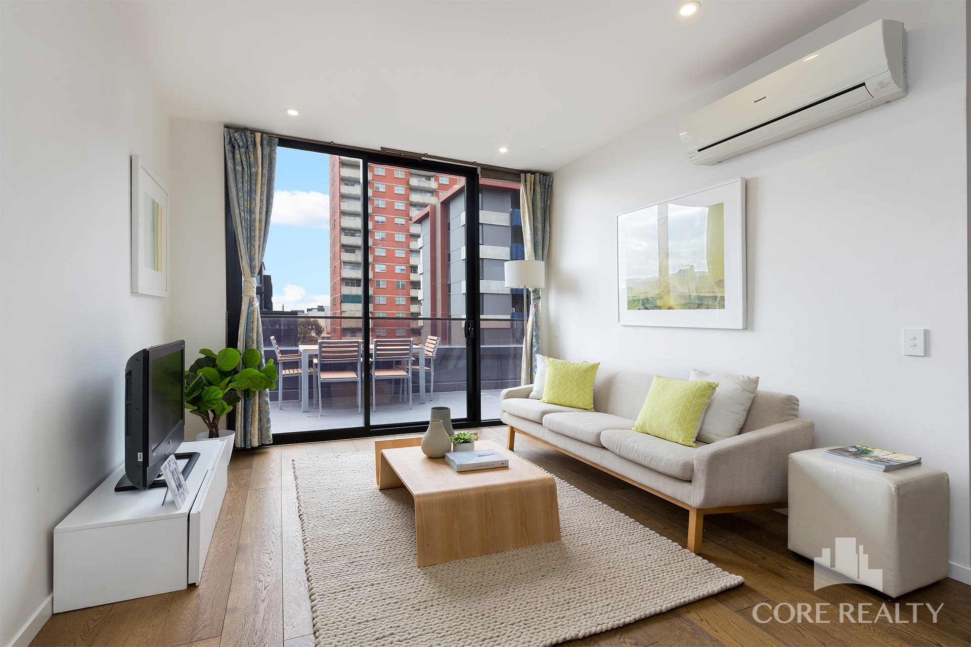 401/82 Canning Street, Carlton - Thumbnail 3